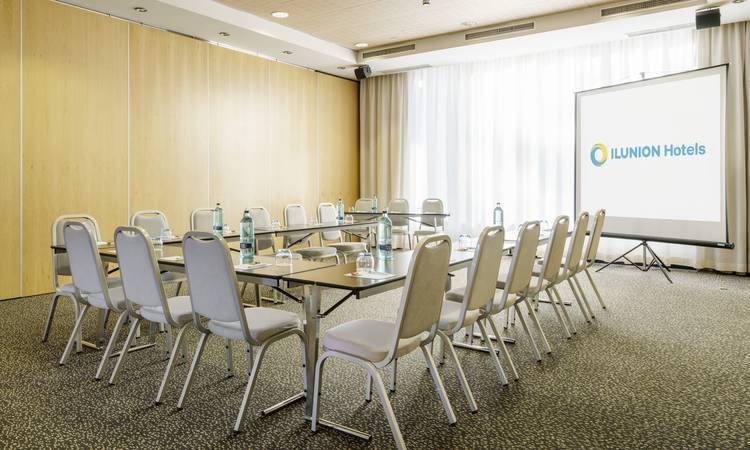 Sala Fórum Hotel ILUNION Alcalá Norte Madrid Sala Fórum Hotel ILUNION Alcalá Norte Madrid