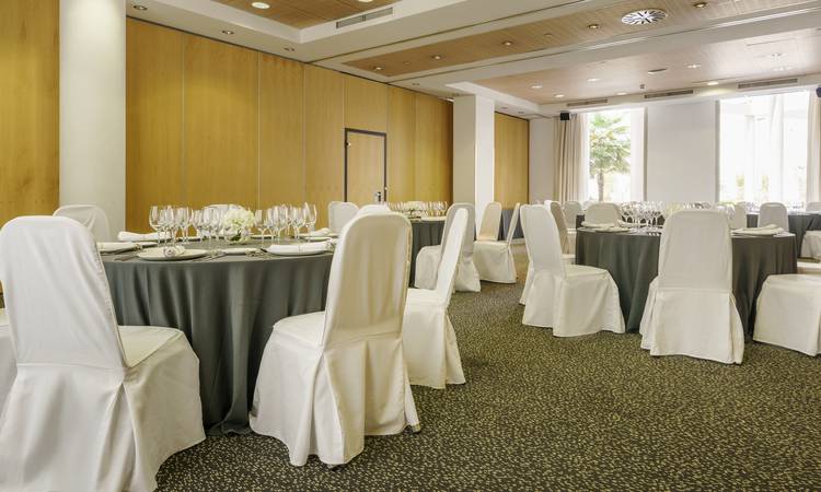 Sala Consejo Hotel ILUNION Alcalá Norte Madrid Sala Consejo Hotel ILUNION Alcalá Norte Madrid